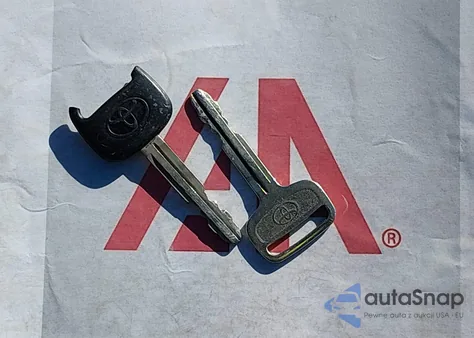 1998 Toyota Tacoma from USA, damaged, VIN 4TANL42NXWZ119946